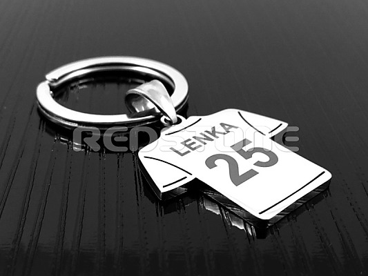 Klíčenka z chirurgické oceli - fotbalový dres se jménem a číslem